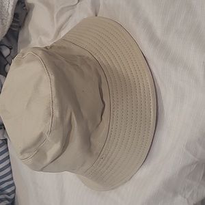 reversible bucket hat